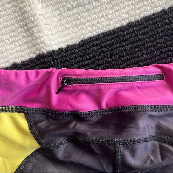 Women's Athletic Shorts - Multicolor - Picture 7 of 8